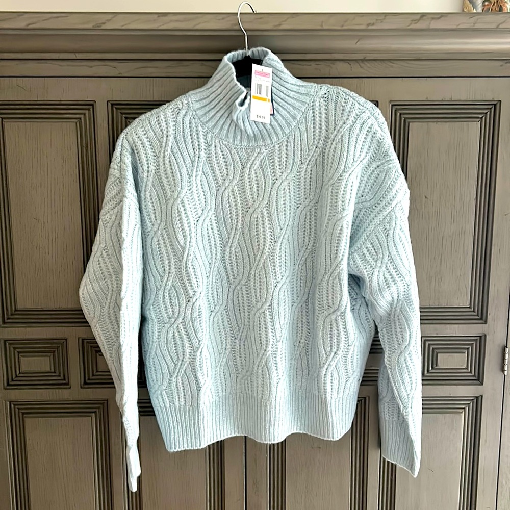 Vineyard vines pale blue turtleneck sweater S